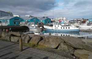 reykjavik belangrijkste bezienswaardigheden en verborgen plekken audiotocht door voicemap