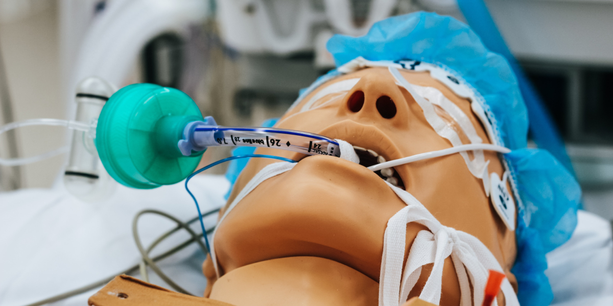 Advantages and Disadvantages of Artificial Intelligence in Healthcare