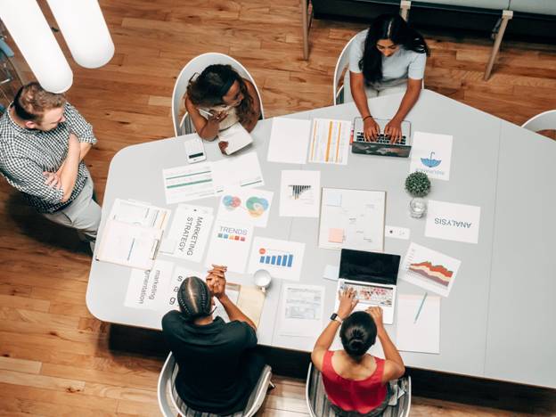 Hire an Influencer Marketing Agency to Help You Grow Your Brand