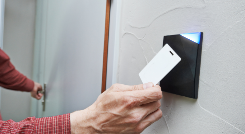 go to https://direct-link.net/618693/nevhub-key-system